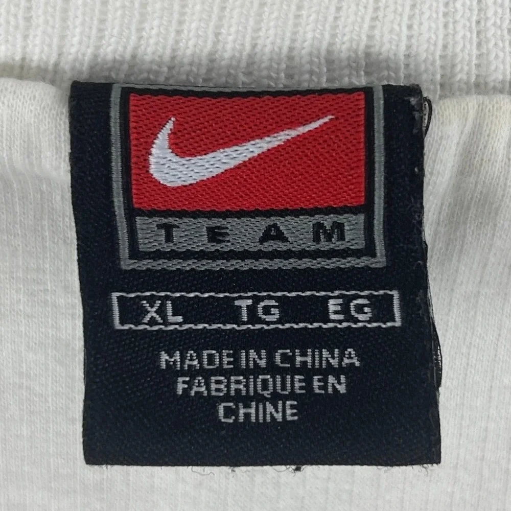 Nike team sleeveless